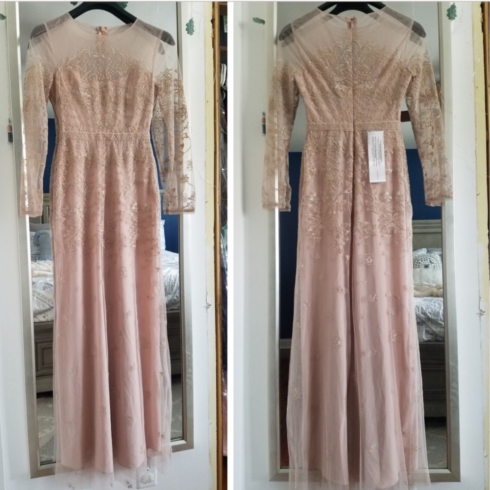 BCBGMAXAZRIA Bare Pink maxi dress, size 6,new